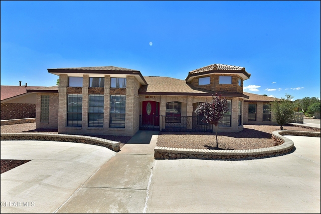 11620 Laura Marie Drive - Photo 1