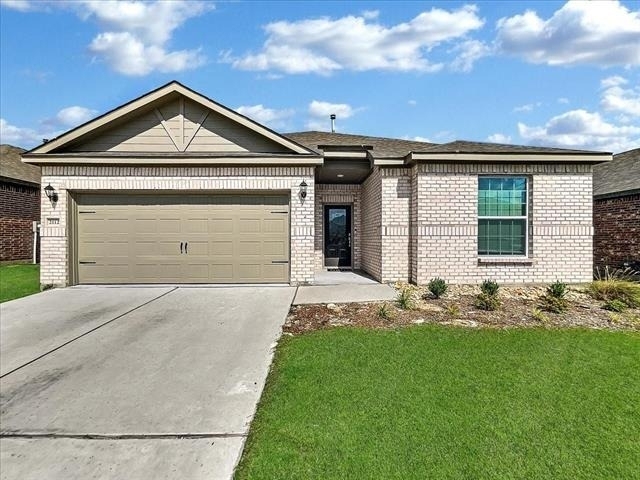 2112 Erlinda Drive - Photo 1