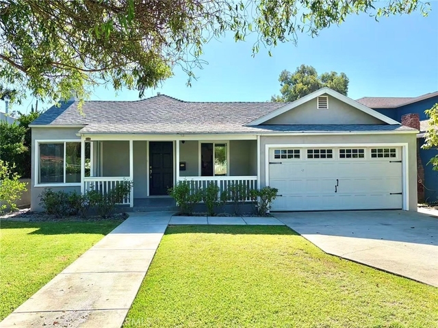 274 S Craig Avenue - Photo 1