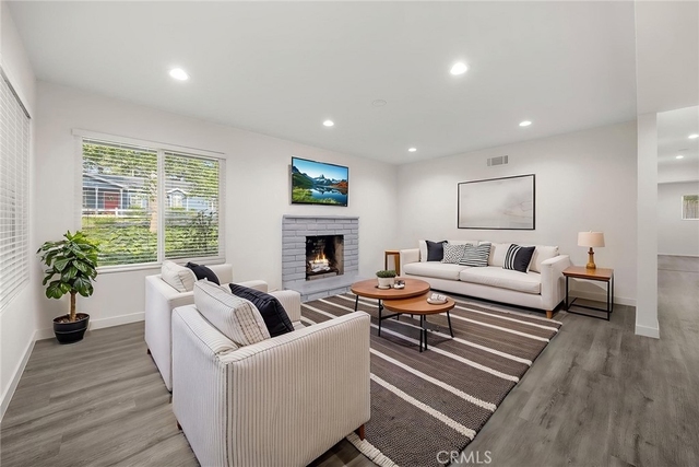 369 San Juan - Photo 1