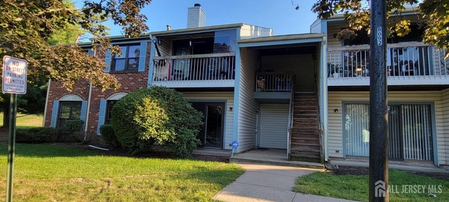 43 Crabapple Lane - Photo 1
