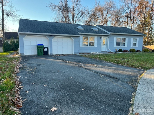 66 Netherwood Circle - Photo 1