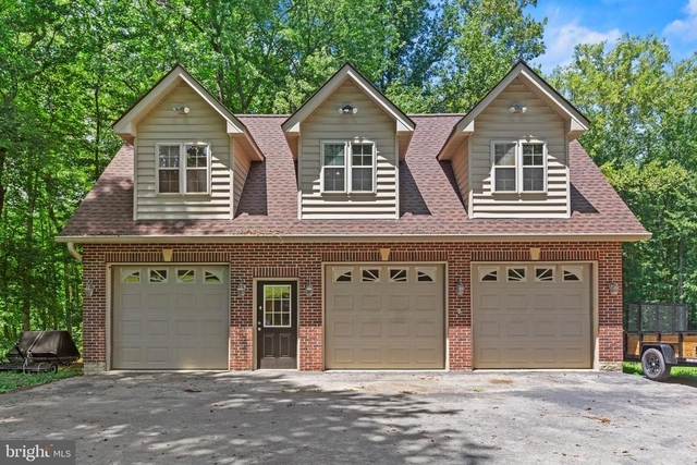 9175 Dubois Road - Photo 1