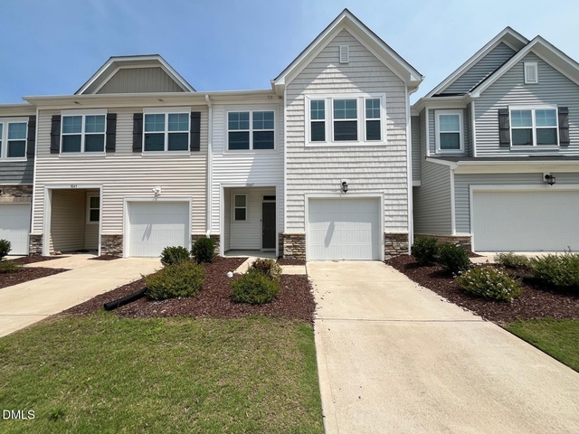 5047 Tura Street - Photo 1