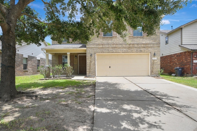 29198 Legends Green Drive - Photo 1