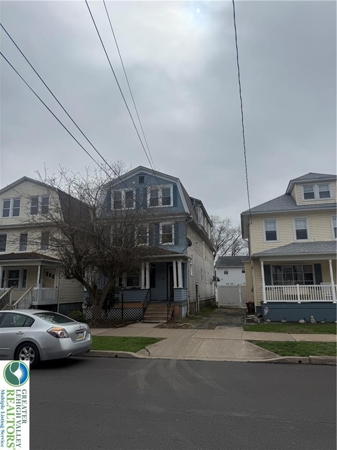 122 2nd Avenue - Photo 1