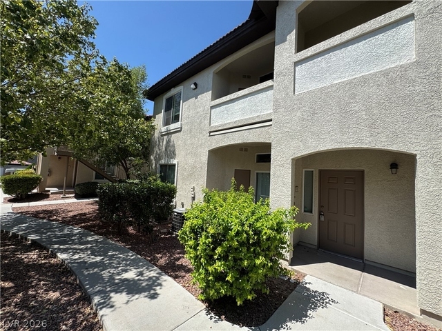 3350 Cactus Shadow Street - Photo 1
