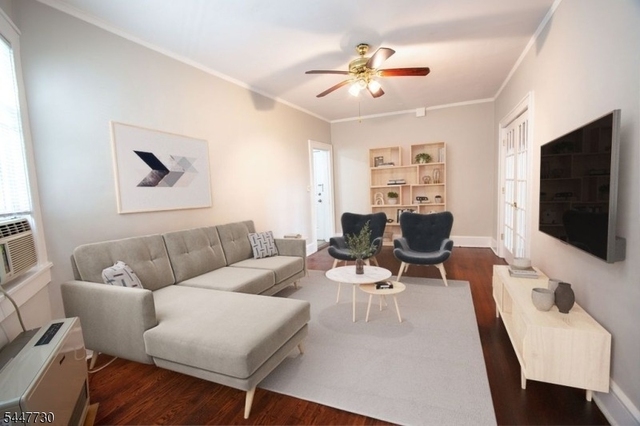 517 South Ave - Photo 1