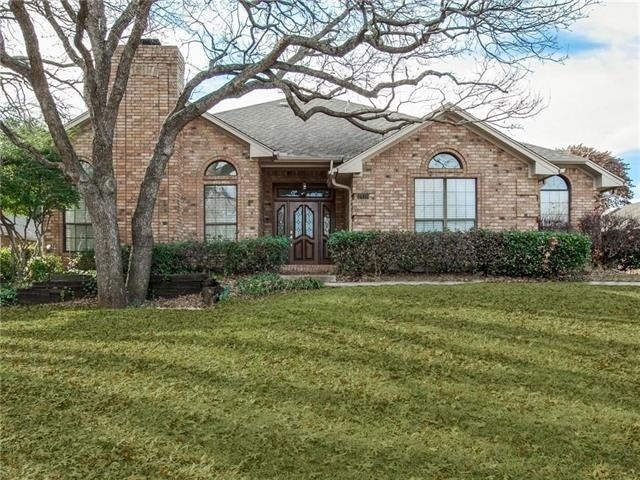 2810 Scarborough Court - Photo 1