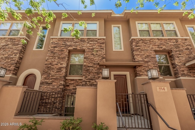 5550 N 16th Street - Photo 1