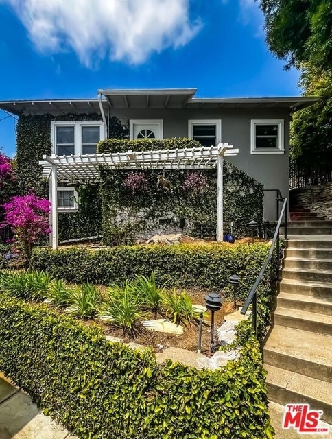 1233 Ozeta Terrace - Photo 1