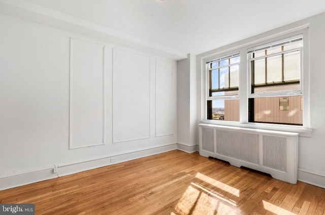 2100 Walnut Street - Photo 1