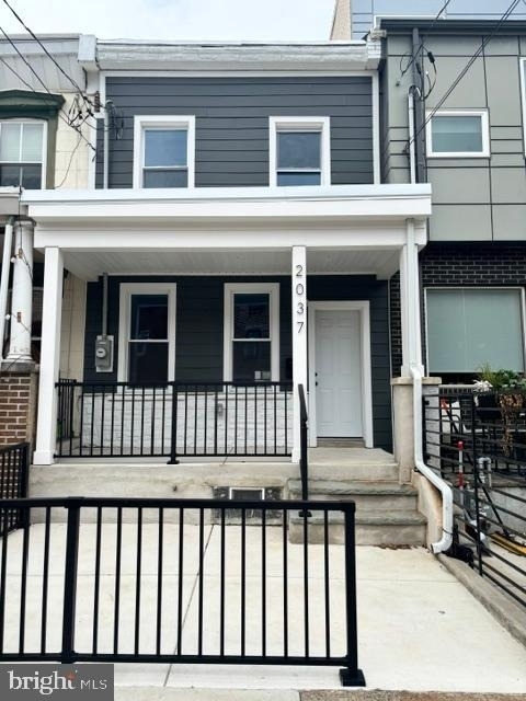 2037 E Cumberland Street - Photo 1