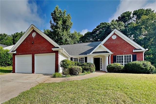 263 Buckingham Drive - Photo 1