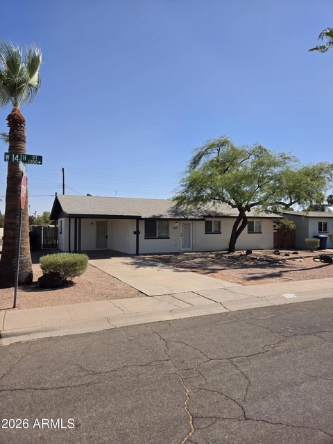 1309 W 14 Street - Photo 1
