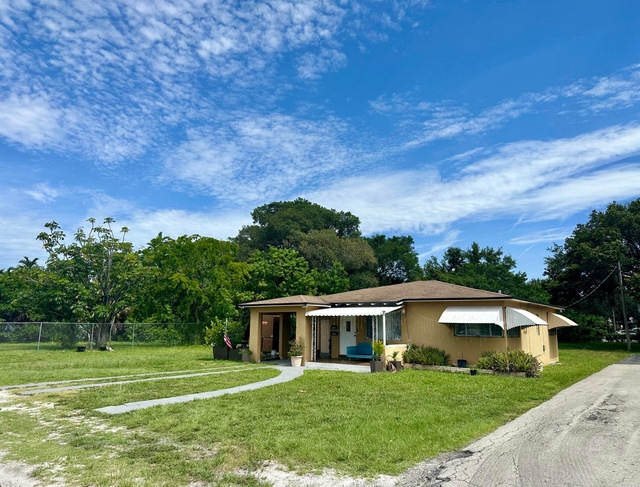 2531 Pierce Street - Photo 1