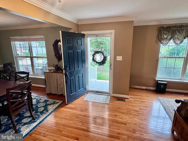 29 Webb Court - Photo 1