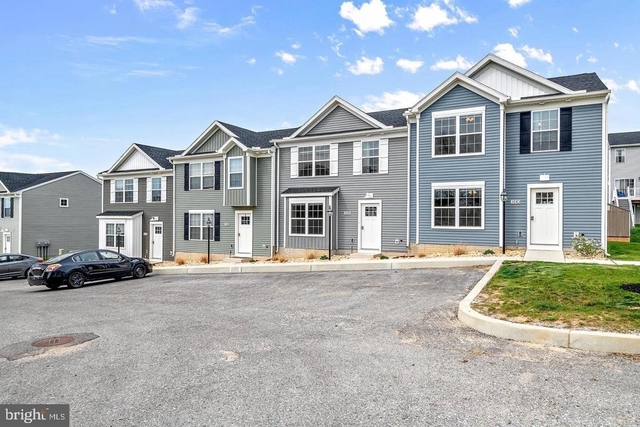 260 Beechwood Way - Photo 1