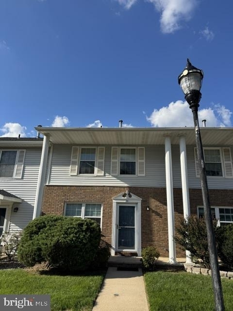 211 Gambocz Court - Photo 1
