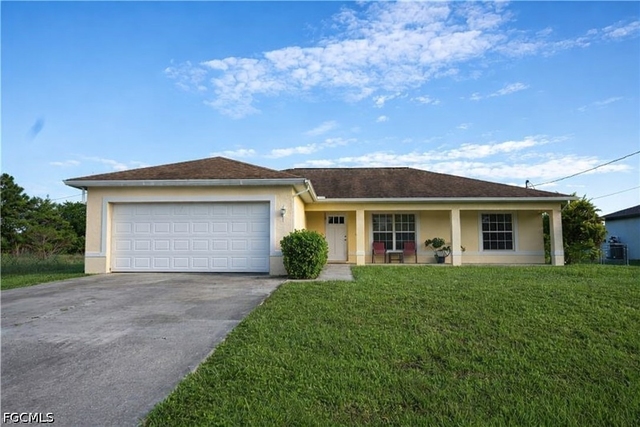 2516 13th Street Sw - Photo 1