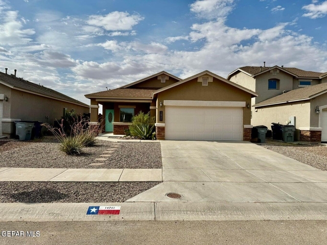 14741 Bobby Joe Hill - Photo 1