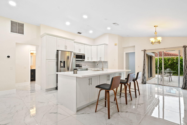 4498 Dogwood Circle - Photo 1