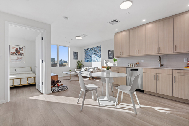 1 Lenox Road - Photo 1
