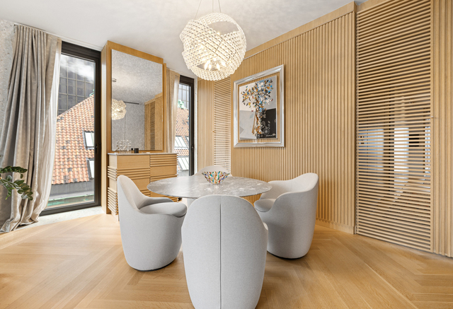 16 W 40th Street - Photo 1