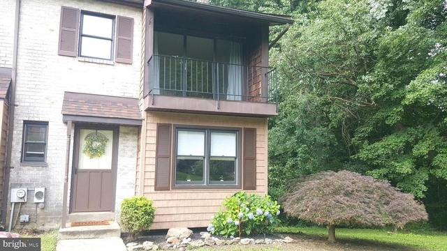 162 Bishops Drive - Photo 1