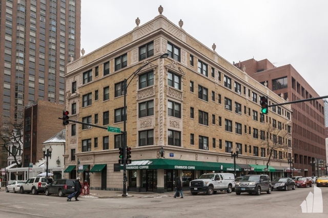 1164 N Dearborn - Photo 1