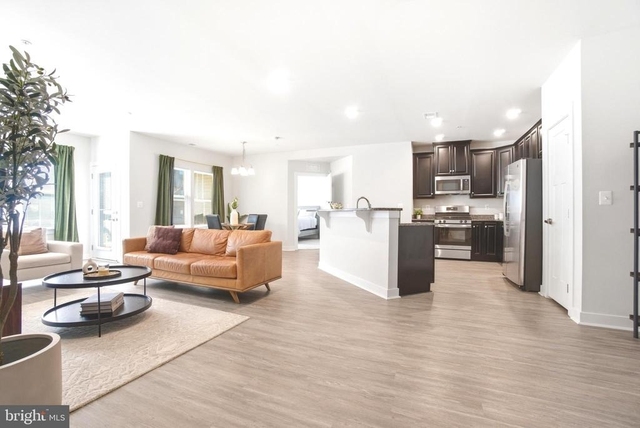10020 Ruffian Way - Photo 1