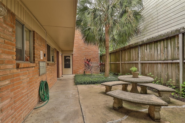 2201 Driscoll Street - Photo 1