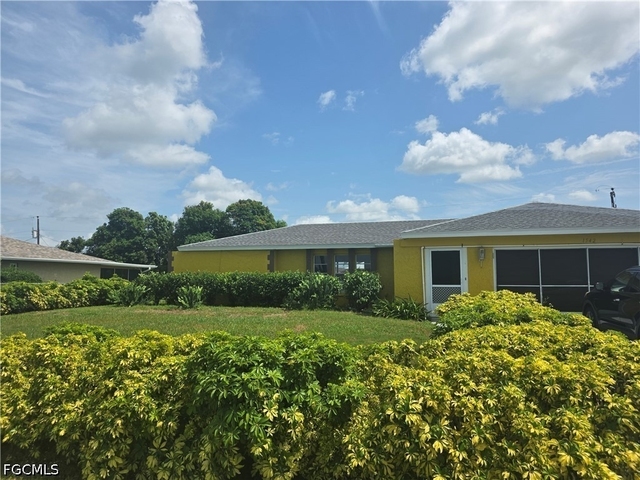 1542 Canal Street - Photo 1
