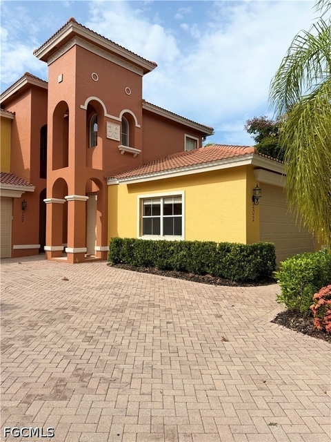 7060 San Lorenzo Court - Photo 1