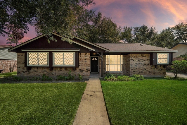 2526 Nightowl Trail - Photo 1