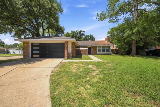 19914 Fort Davis Court - Photo 1