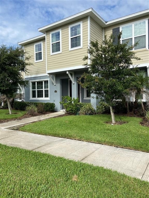 5029 Avalon Park Boulevard - Photo 1