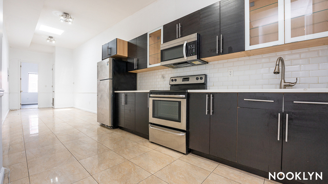 438 Wilson Ave - Photo 1