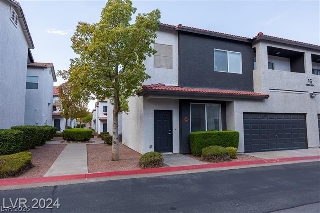 540 W Horizon Ridge Parkway - Photo 1