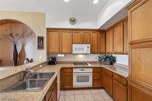 62 E Serene Avenue - Photo 1