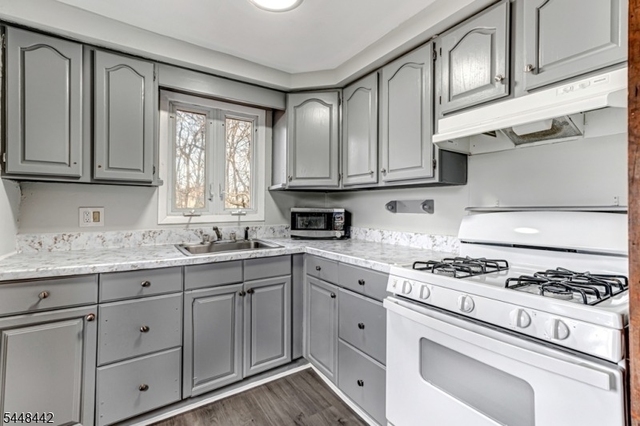 273 W Main St - Photo 1