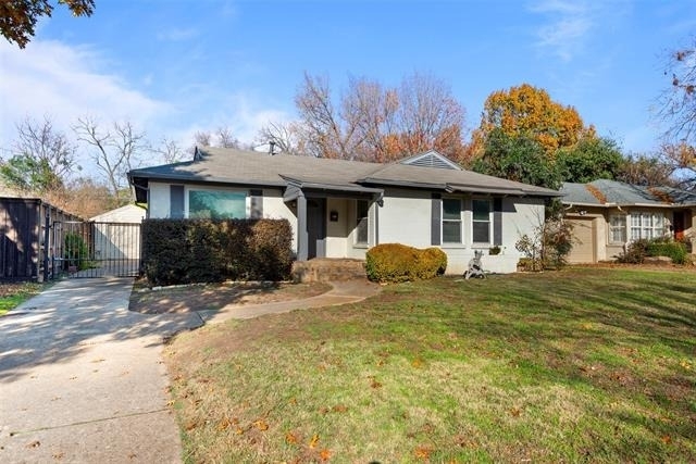 4131 Saranac Drive - Photo 1