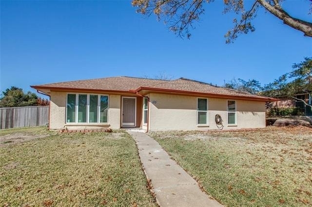 105 Waits Circle - Photo 1
