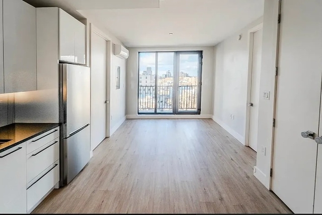 815 Flatbush Avenue - Photo 1