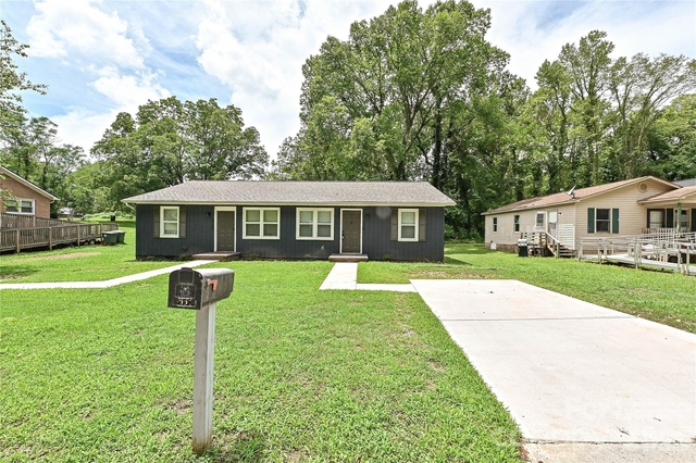 1119 Grady Street - Photo 1