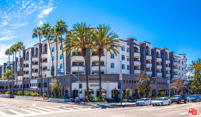 7660 Beverly Boulevard - Photo 1