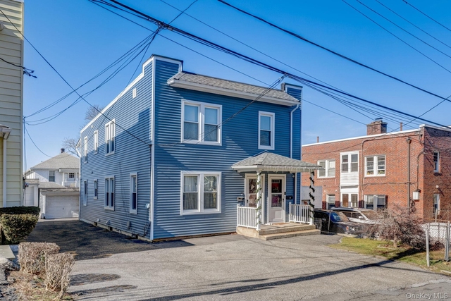 7 4th Street - Photo 1