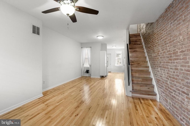 1517 S Lecount Street - Photo 1