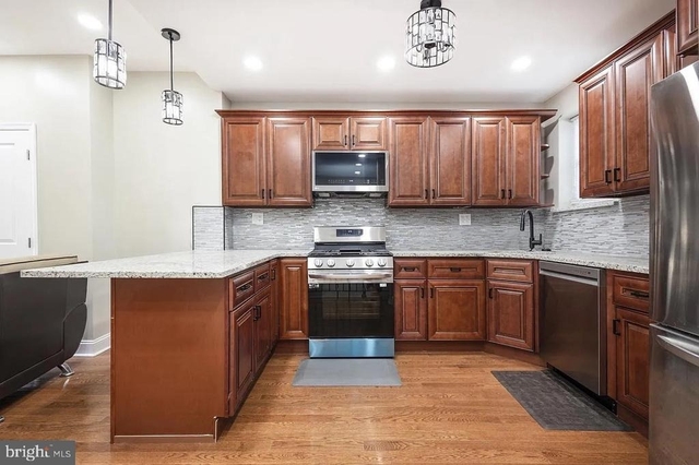 1504 N 26th Street - Photo 1