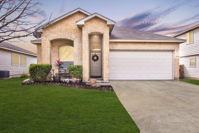 2234 Lakeline Dr - Photo 1